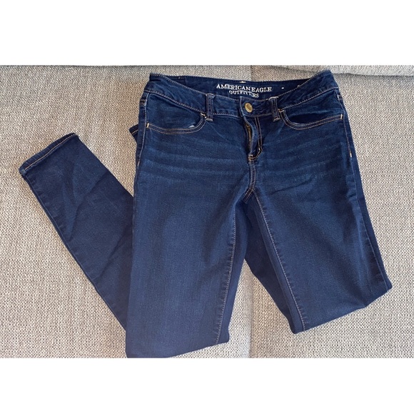 American Eagle Outfitters Denim - American Eagle Jegging Super Stretch (6L)